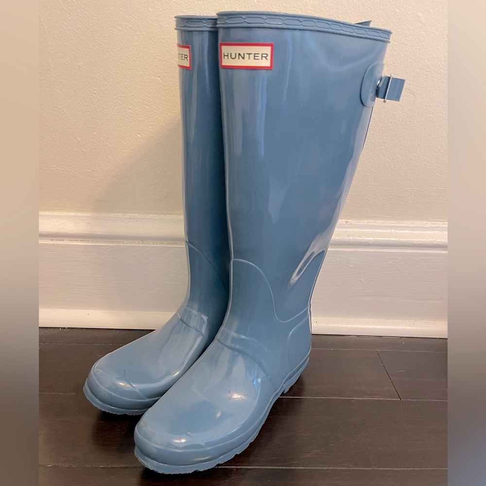 Hunter Glossy Blue Women’s Rainboots size 7 w/ Adjustable Back